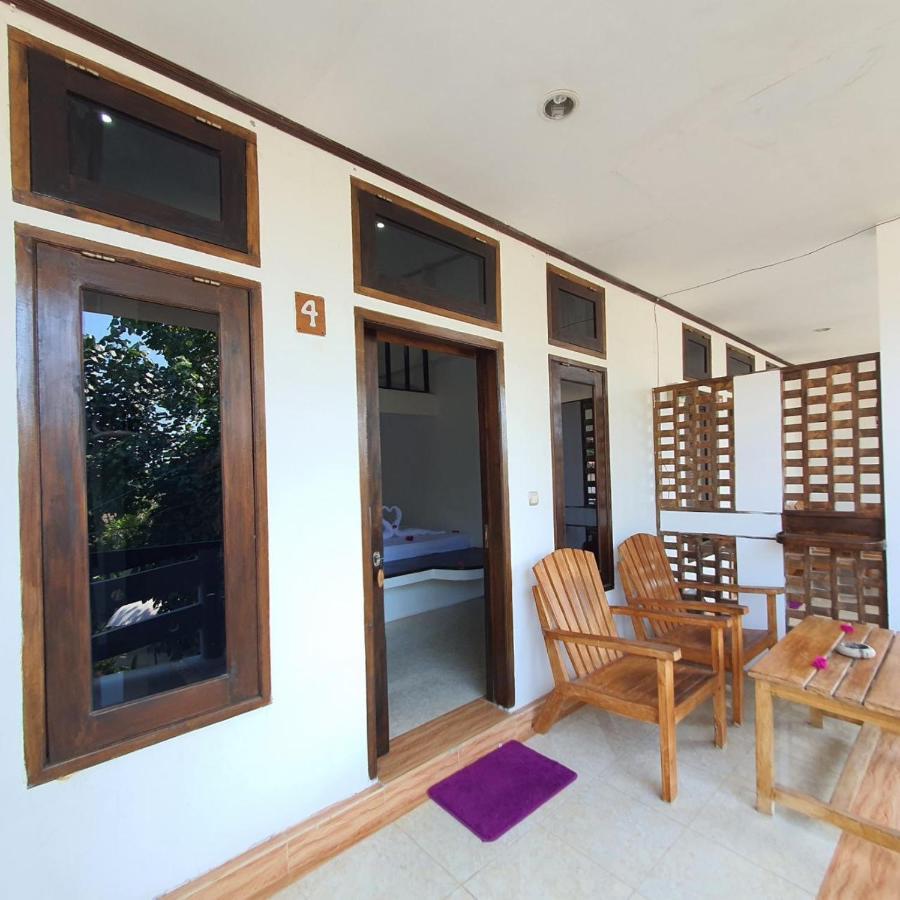 Putra Boyan Cottages Gili Trawangan Exterior photo
