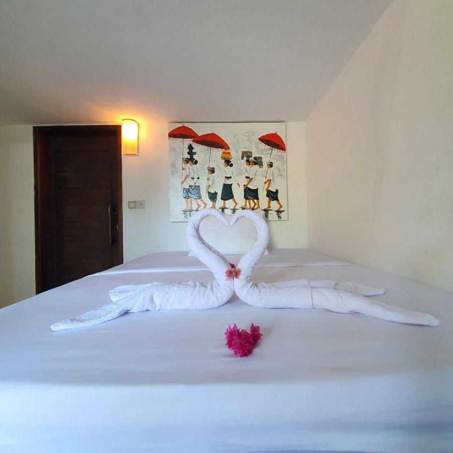 Putra Boyan Cottages Gili Trawangan Exterior photo
