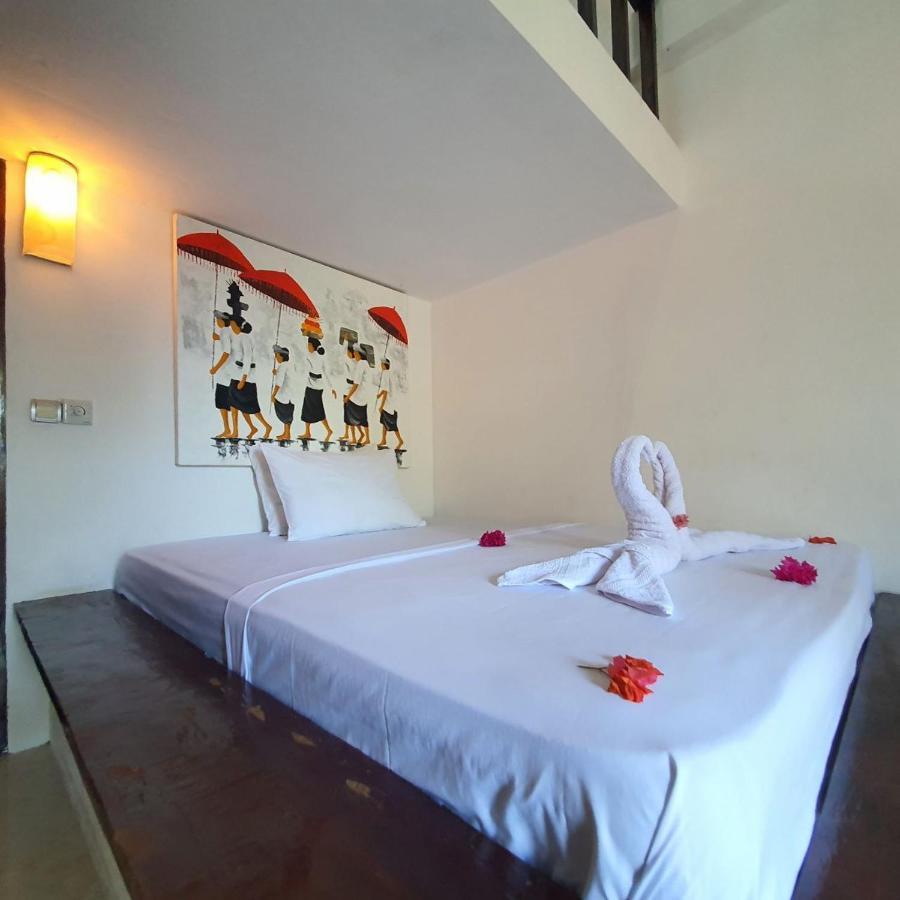 Putra Boyan Cottages Gili Trawangan Exterior photo